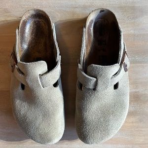 Birkenstock Boston suede taupe size 6
